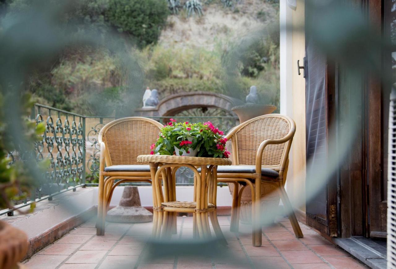 Villa Paradiso Sant'Angelo  외부 사진